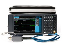 N8974B 噪声系数分析仪，多点触控，10 MHz 至 7 GHz